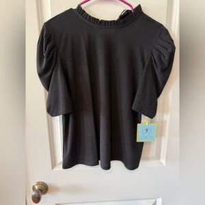 CeCe Women's Black Short Sleeve Top